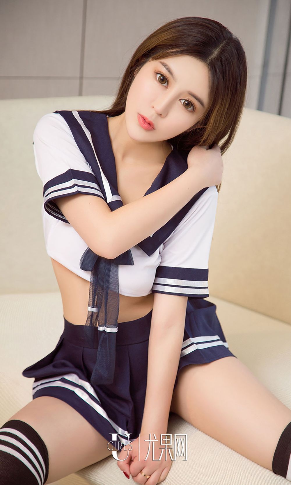 性感嫩模尤柔美 - 居家女仆装+水手服系列写真