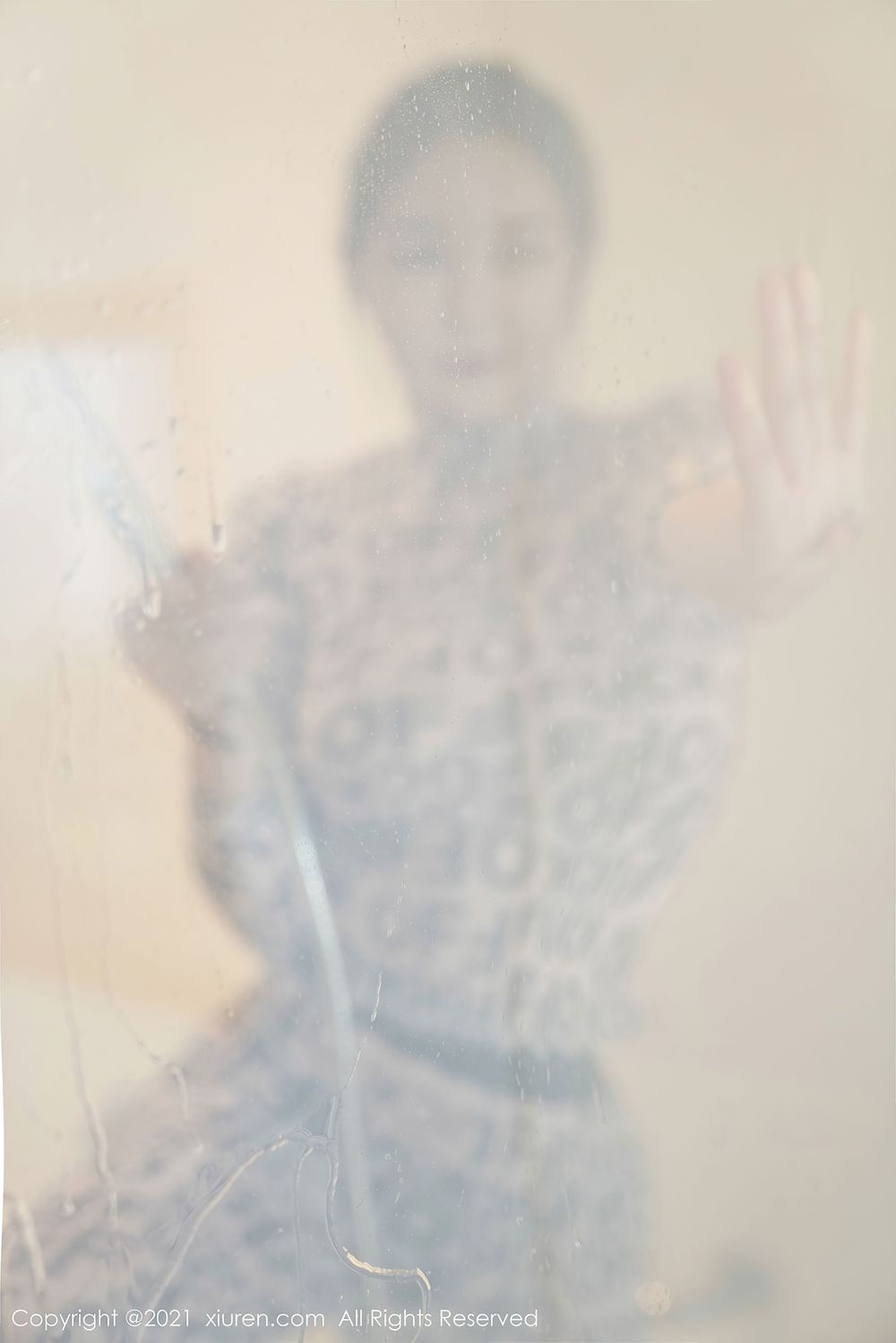 性感女神凯竹•廿十 - 白色透视装丰腴娇躯诱人写真