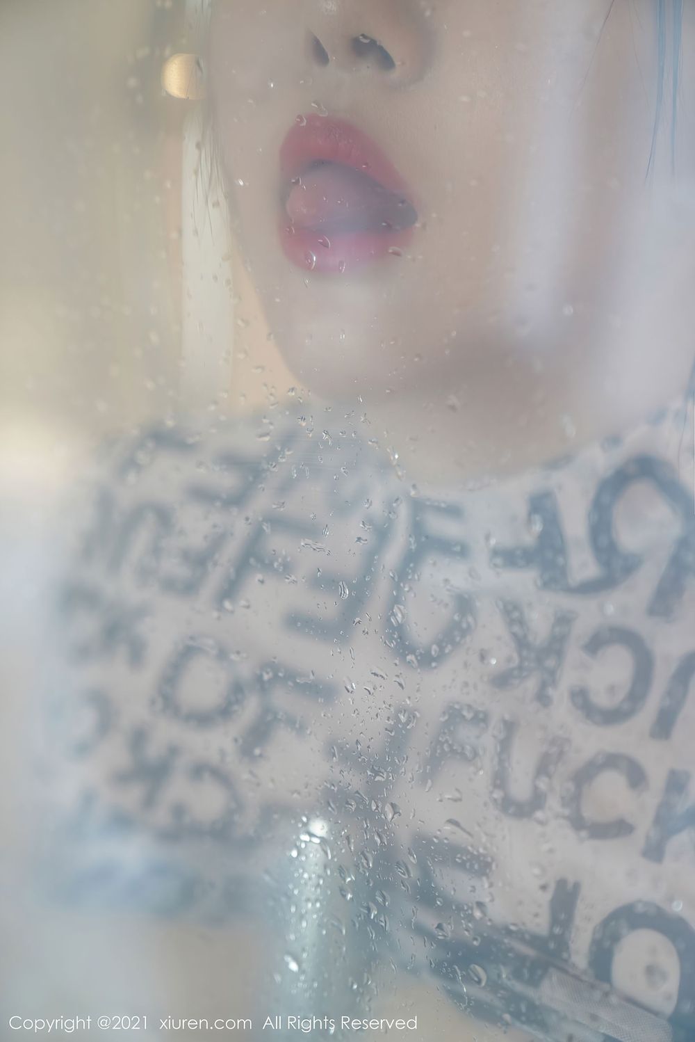 性感女神凯竹•廿十 - 白色透视装丰腴娇躯诱人写真