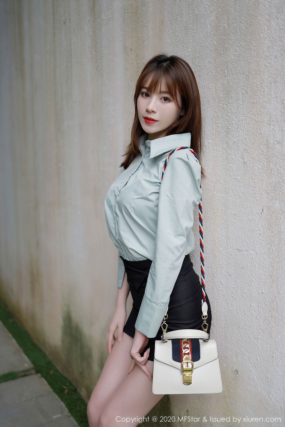 美女模特yoo优优 - 都市职场OL系列妖娆写真