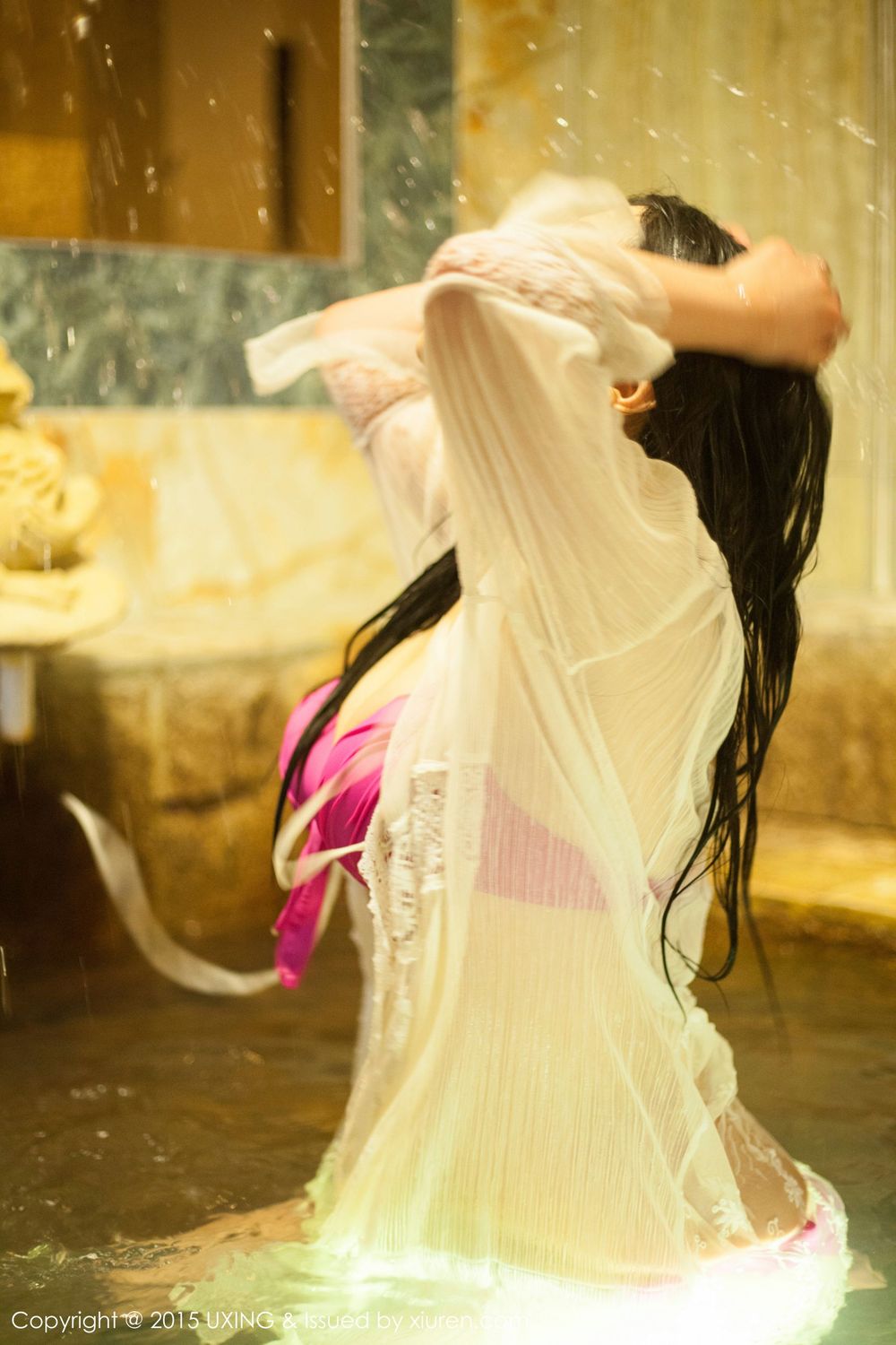新人模特莲漪lenne - 比基尼湿身诱惑系列写真