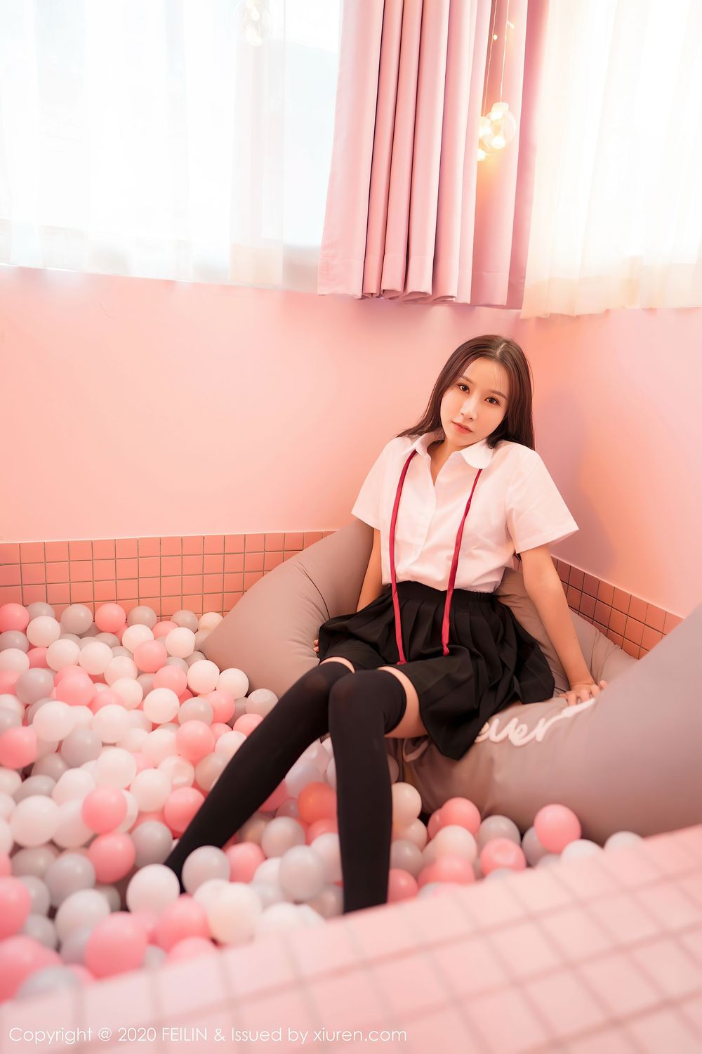 新人妹子茯苓 - JK制服黑丝系列清秀写真