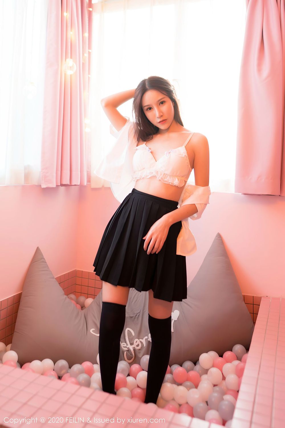 新人妹子茯苓 - JK制服黑丝系列清秀写真