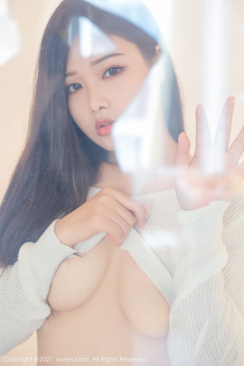 美女模特星萌 - 洁白毛衣黑丝系列性感写真