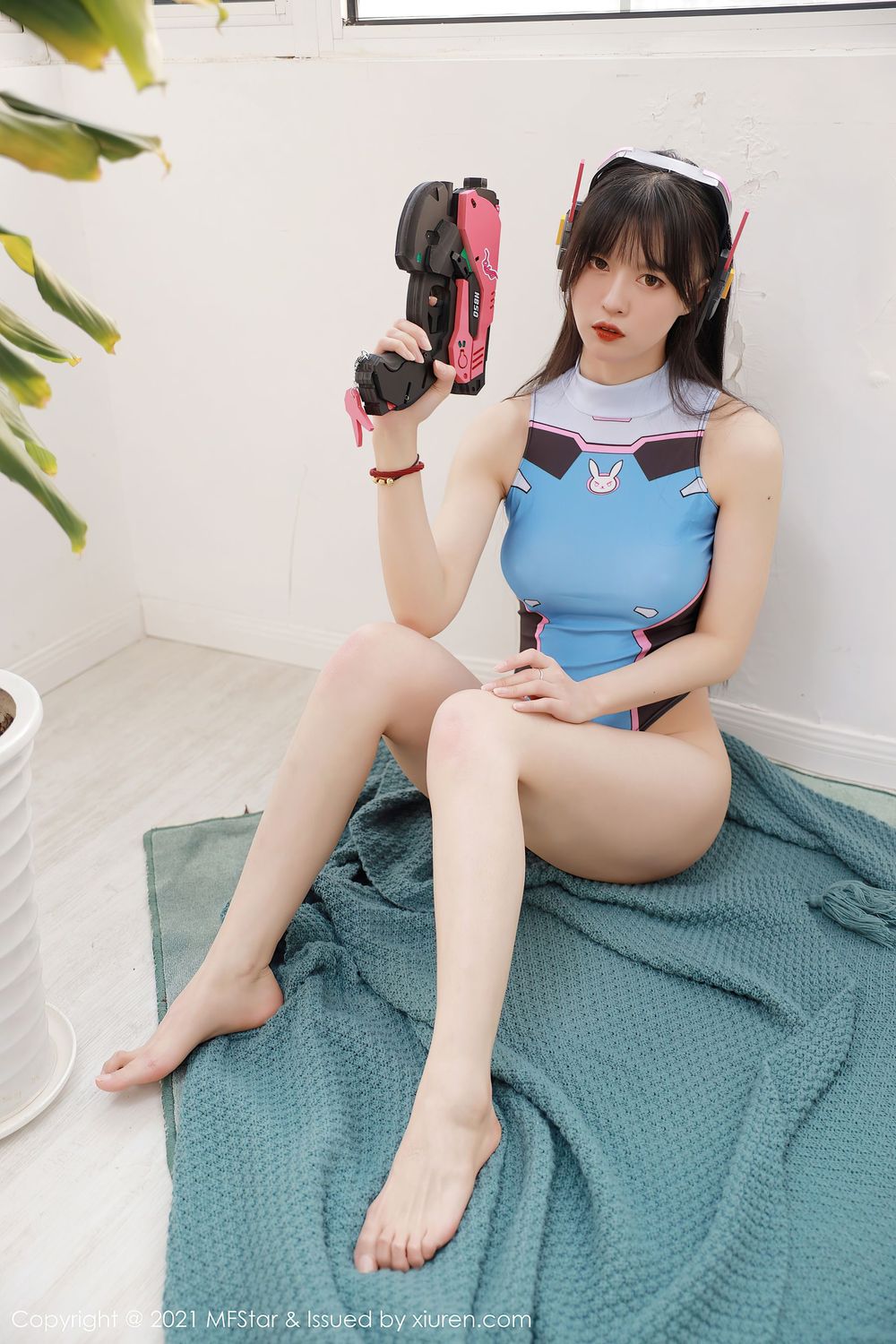 美女模特桃香子 - COS守望先锋DVA性感写真