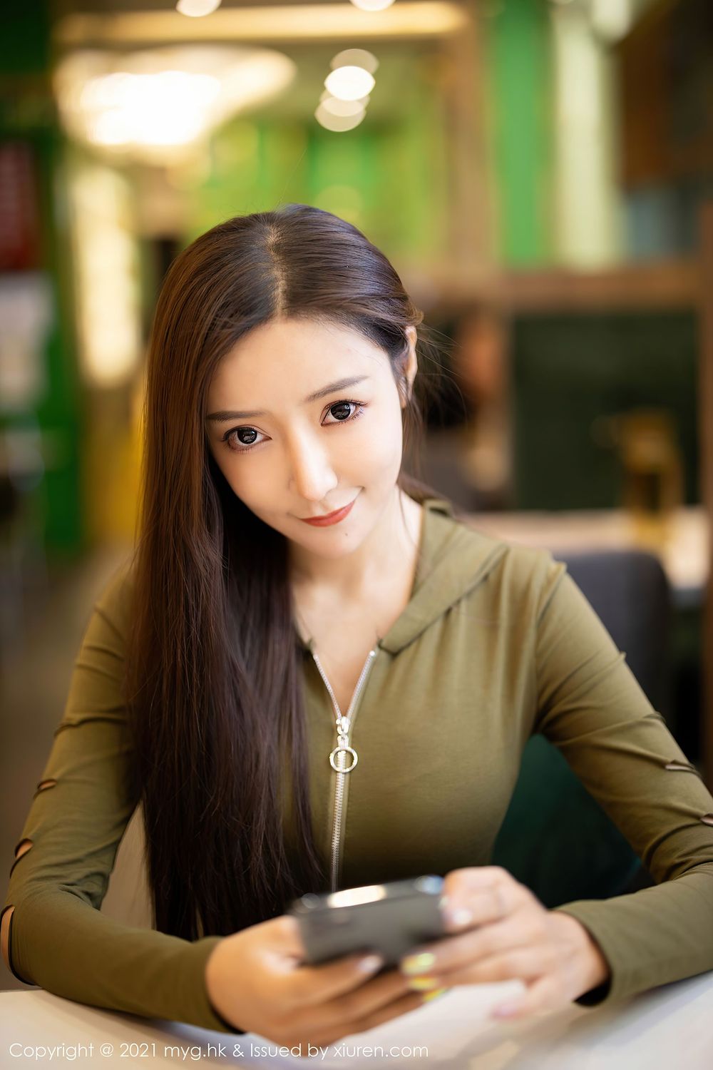 性感女神王馨瑶yanni - 牛仔裤+浑圆美臀诱人写真