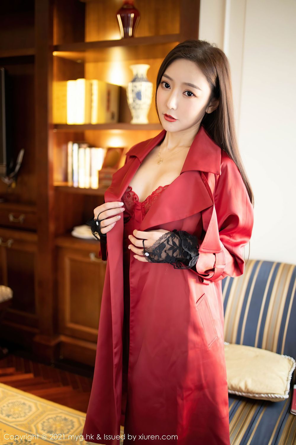 性感女神王馨瑶yanni - 皮衣与蕾丝网袜魅惑写真