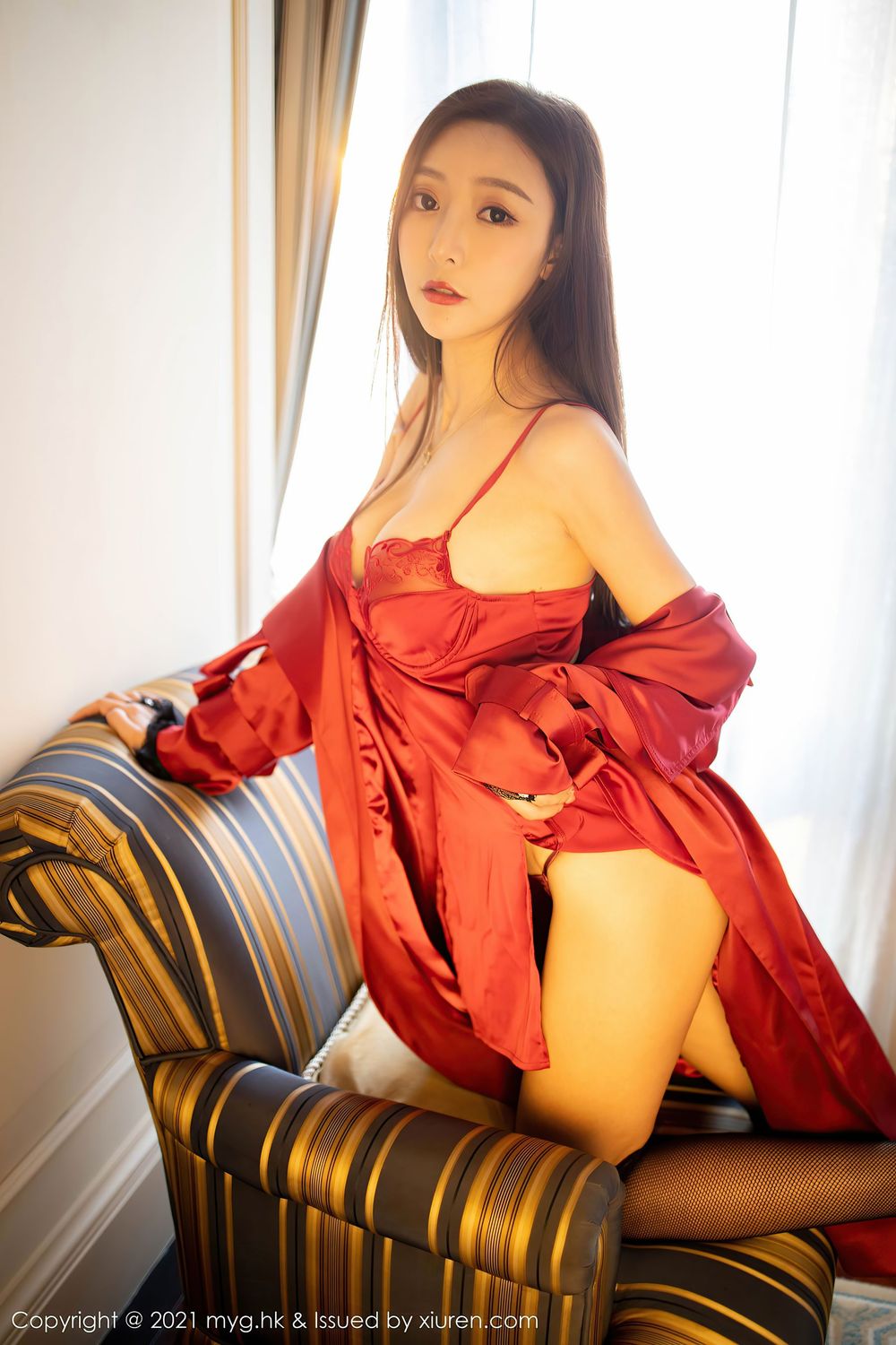 性感女神王馨瑶yanni - 皮衣与蕾丝网袜魅惑写真