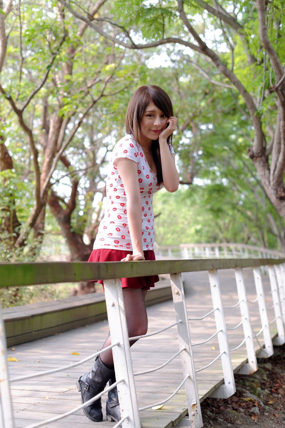 美妆达人张齐郡JULIE - 多套服饰外拍写真