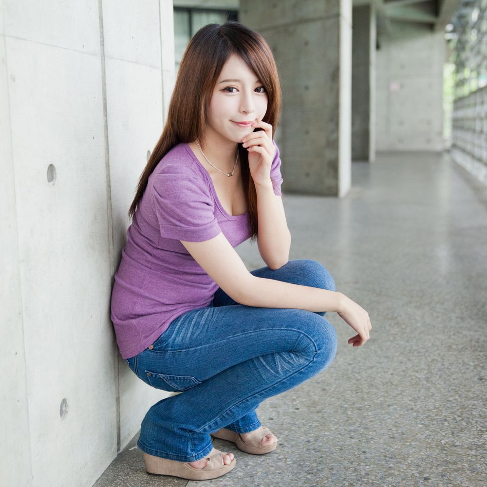 网红嫩模张齐郡JuLie - 黑丝+牛仔裤玉美人主题写真