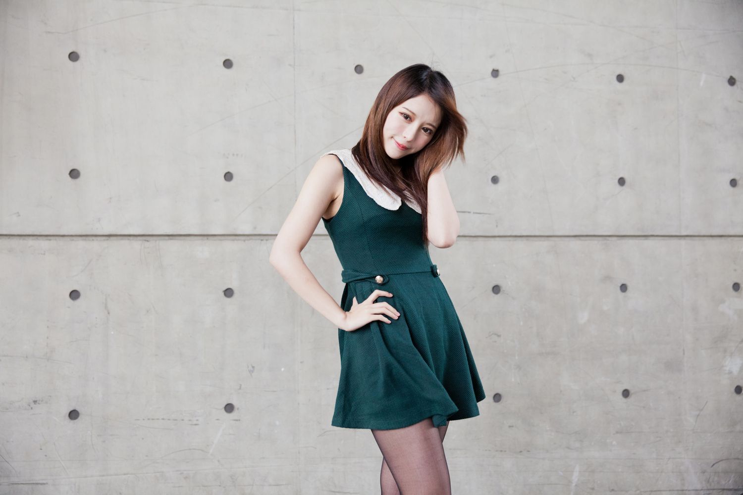 网红嫩模张齐郡JuLie - 黑丝+牛仔裤玉美人主题写真