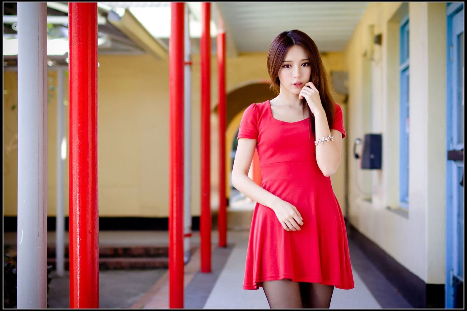 美妆达人张齐郡JULIE - 多套服饰外拍写真
