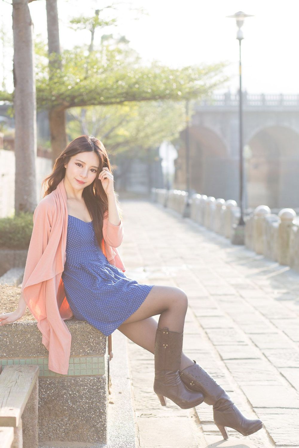 美妆达人张齐郡JULIE - 多套服饰外拍写真