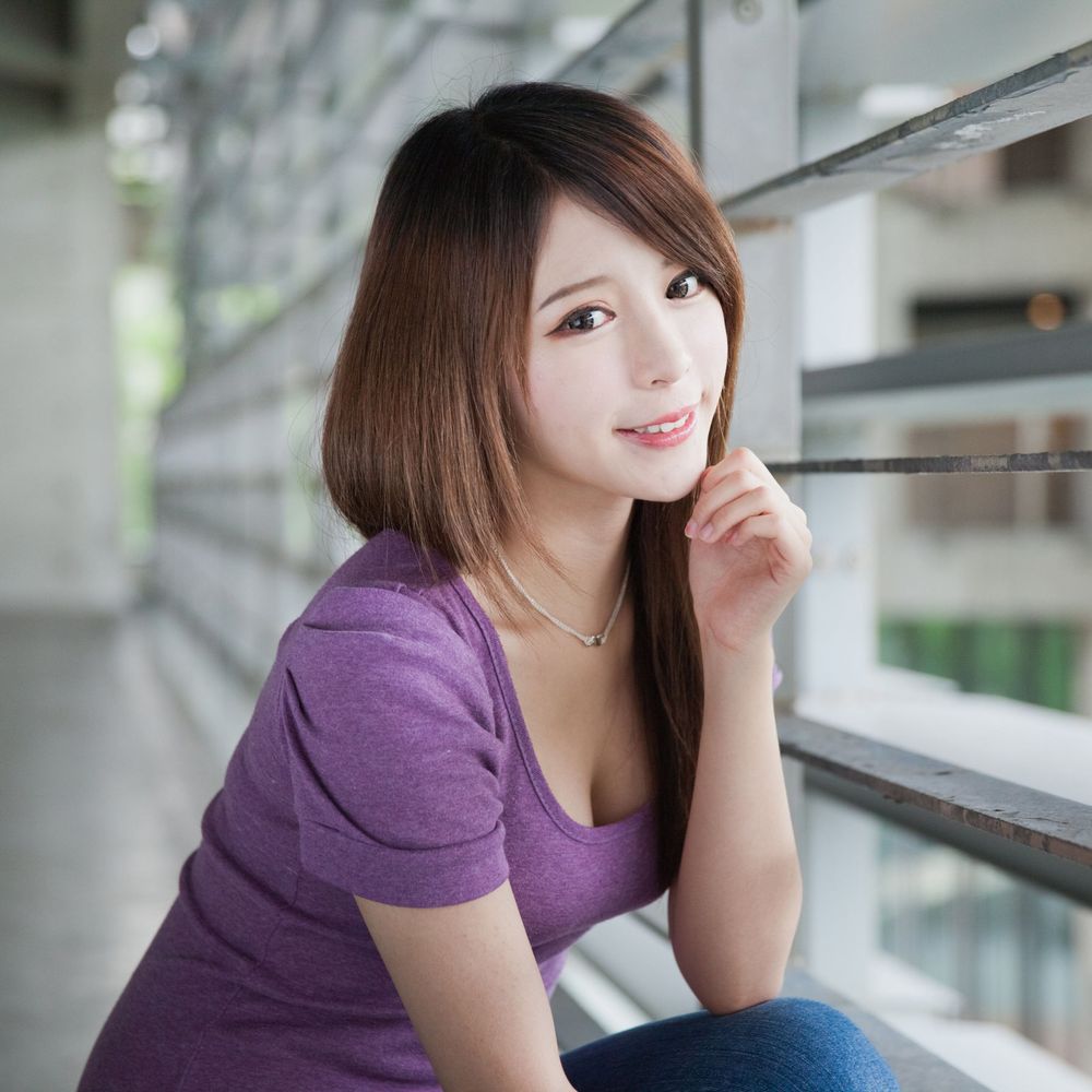 网红嫩模张齐郡JuLie - 黑丝+牛仔裤玉美人主题写真
