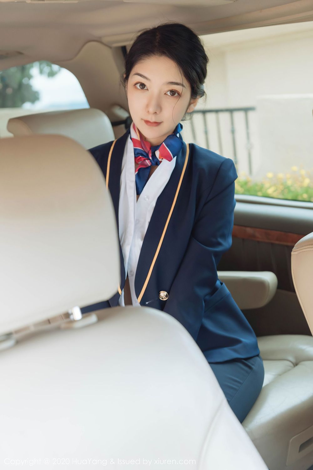 性感女神Angela小热巴 - 职业装车拍系列云南旅拍
