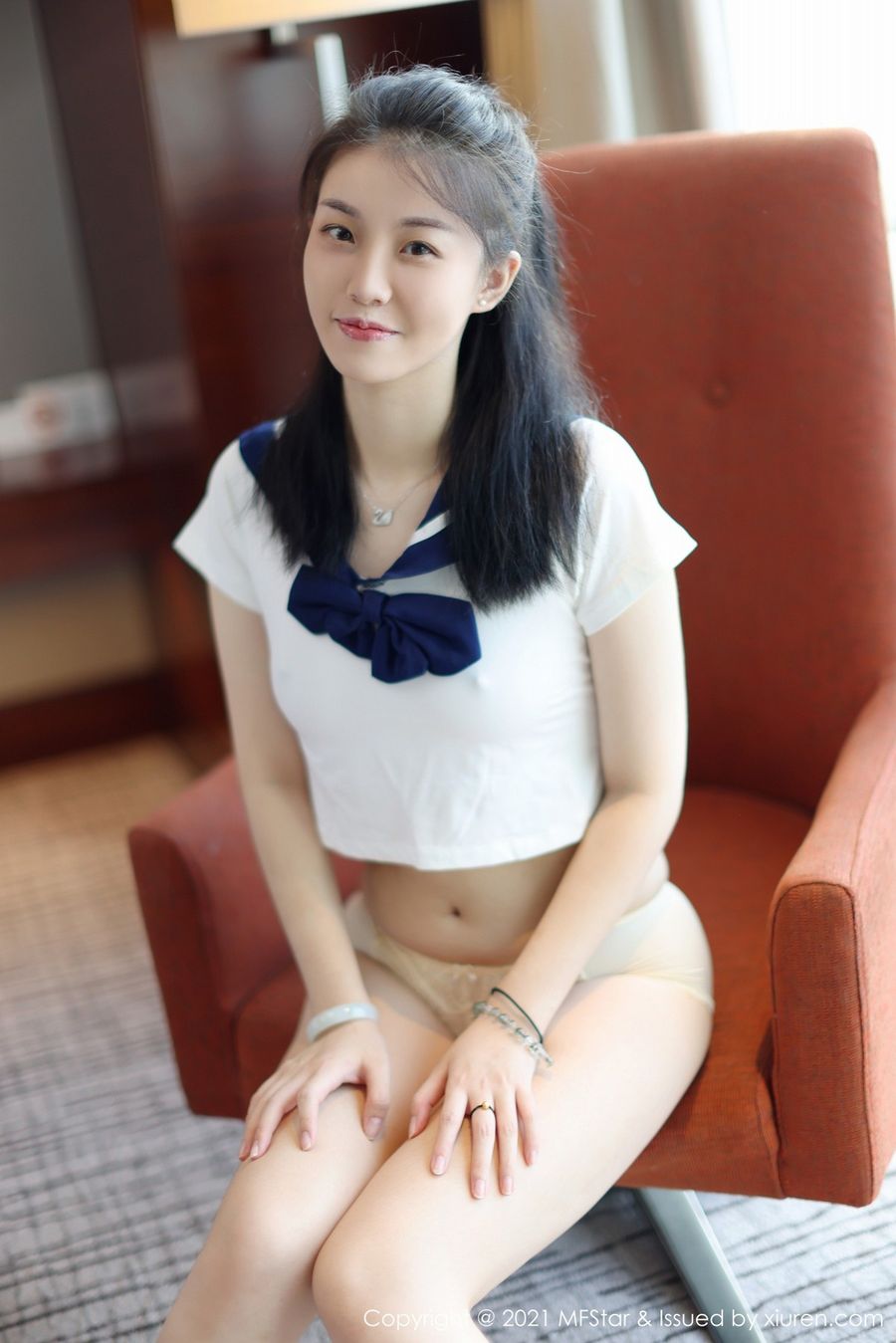 新人模特一颗甜蛋黄a - JK制服系列性感写真
