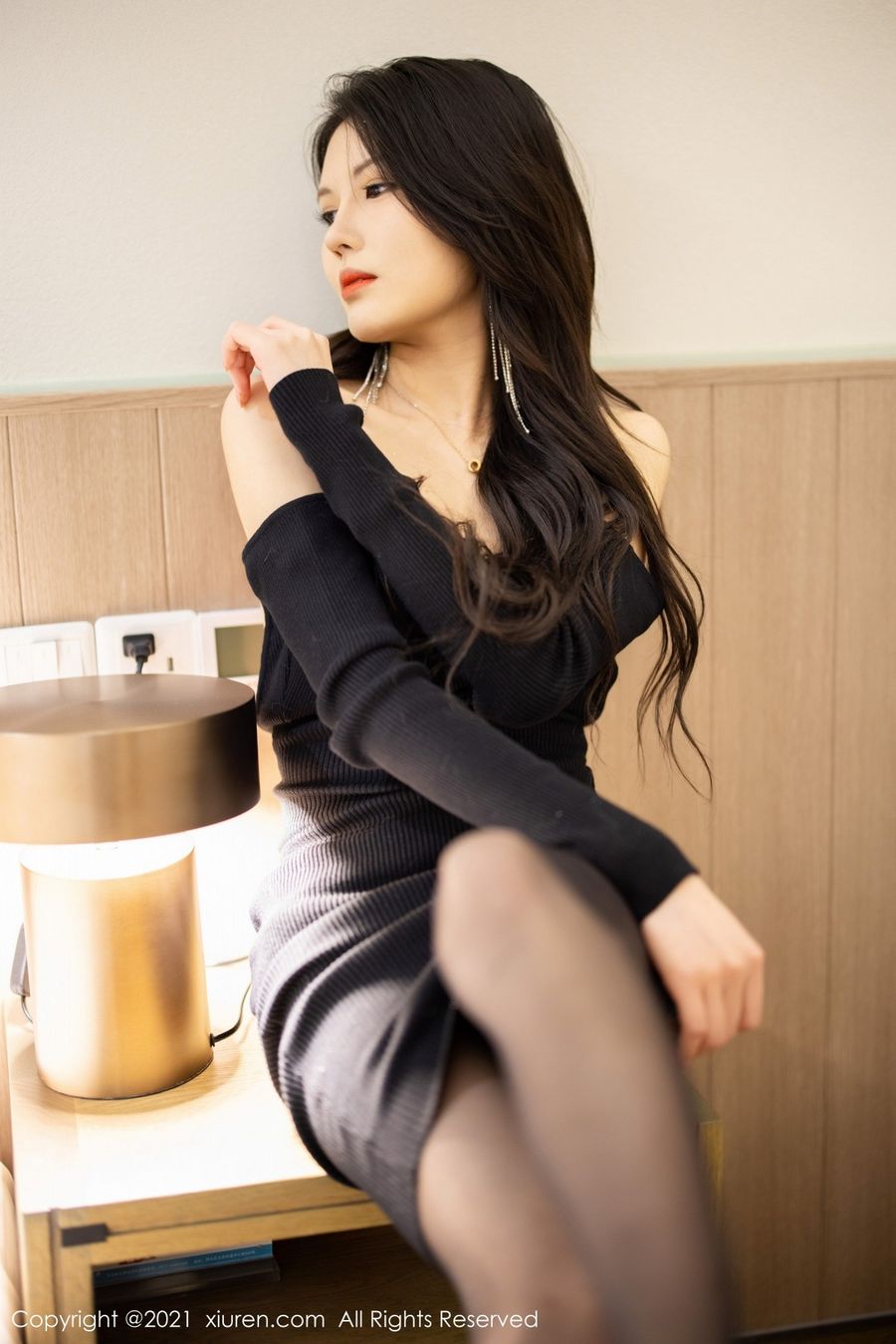 新人模特媛媛酱belle - 抹胸长裙+黑丝系列杭州旅拍