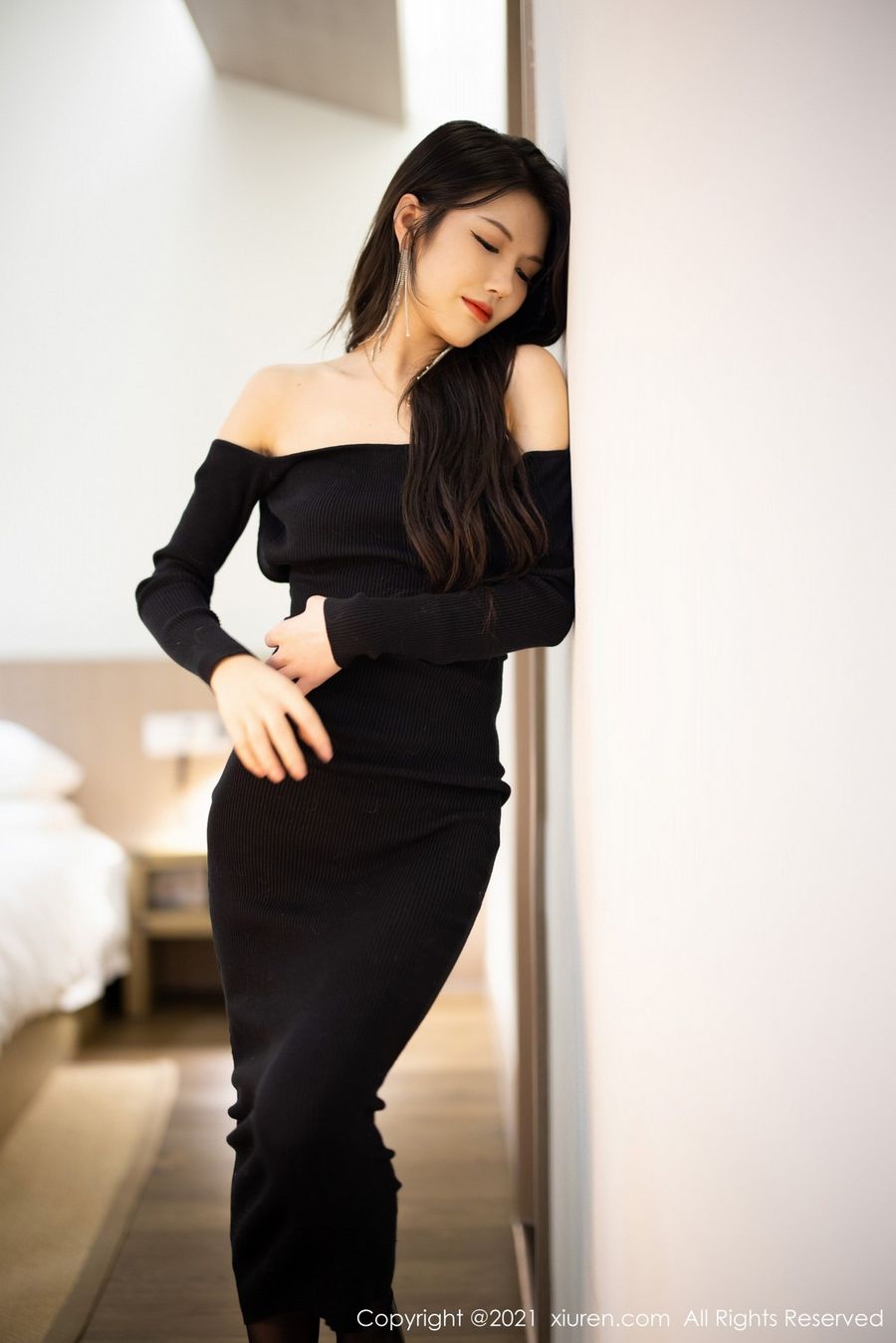新人模特媛媛酱belle - 抹胸长裙+黑丝系列杭州旅拍
