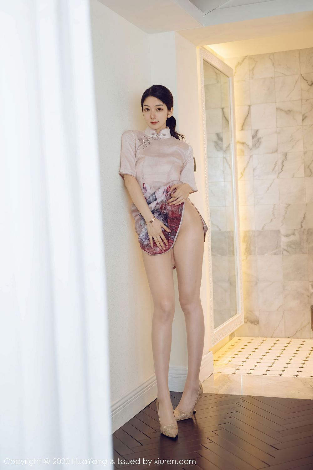 性感女神Angela小热巴 - 典雅吊裙+古典旗袍云南旅拍