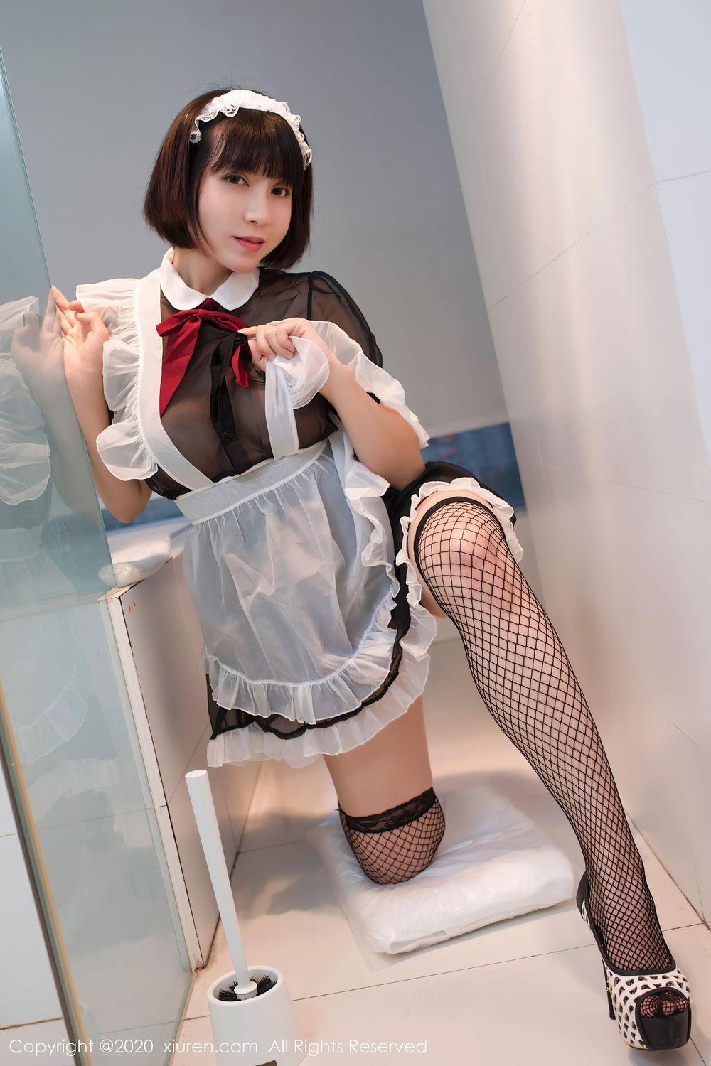 新晋大美妞安妮斯朵拉_Ann - 私属女仆管家服务主题写真