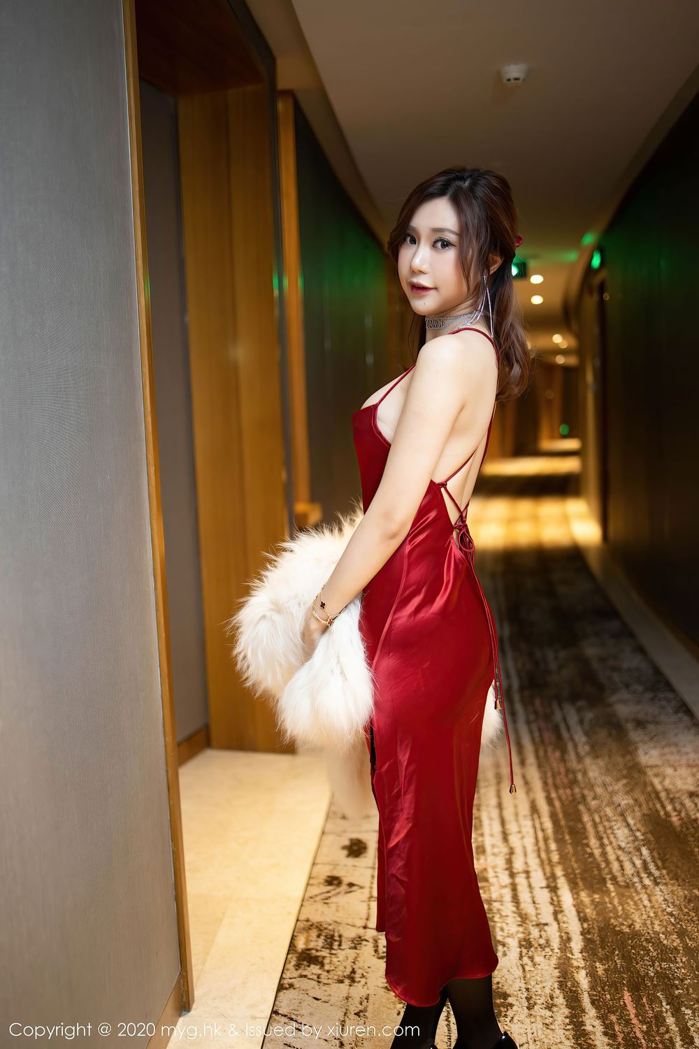 性感女神绮里嘉ula - 黑丝美腿+圣诞装扮主题写真