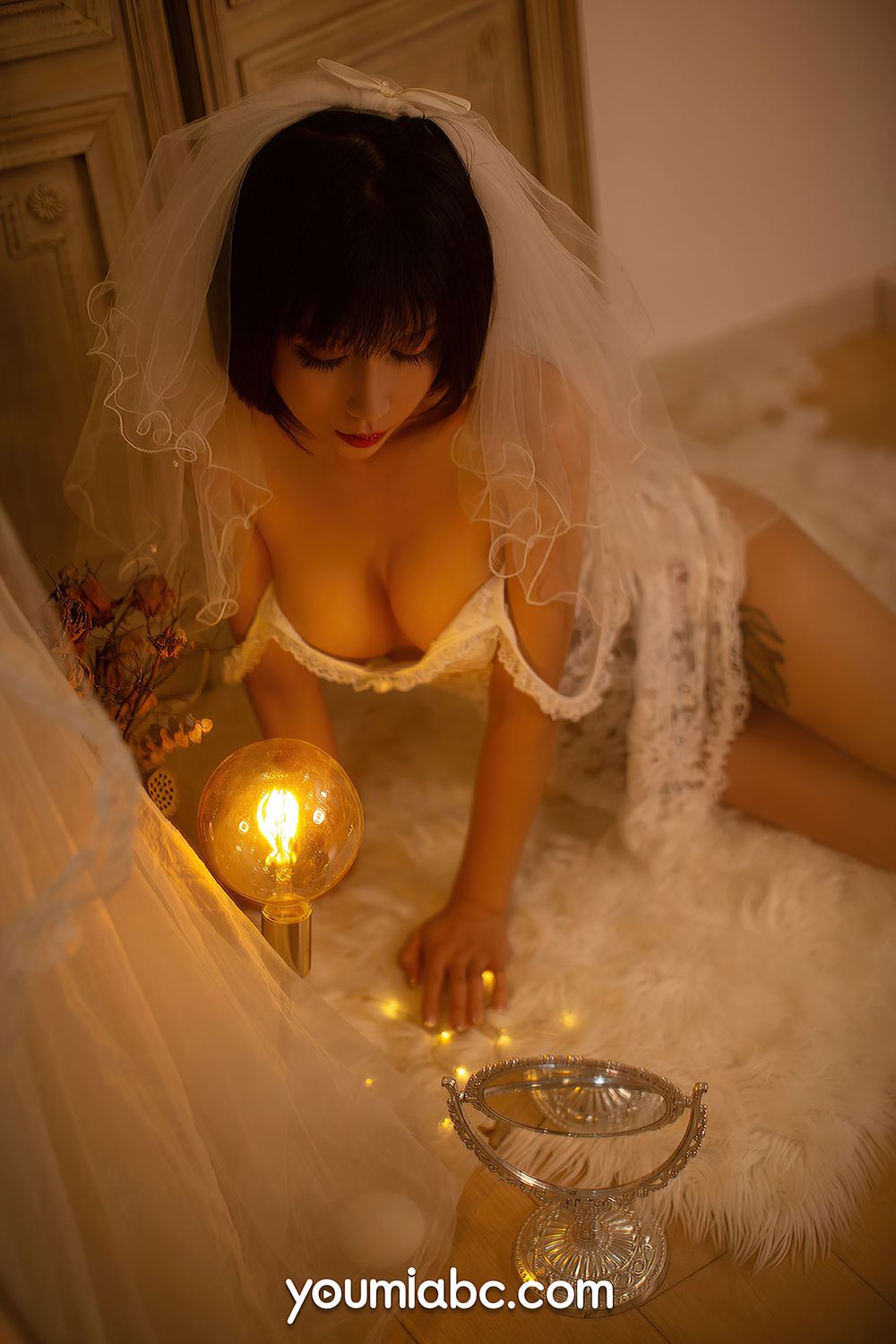 美女模特安妮斯朵拉 - 试婚新娘主题妖娆写真
