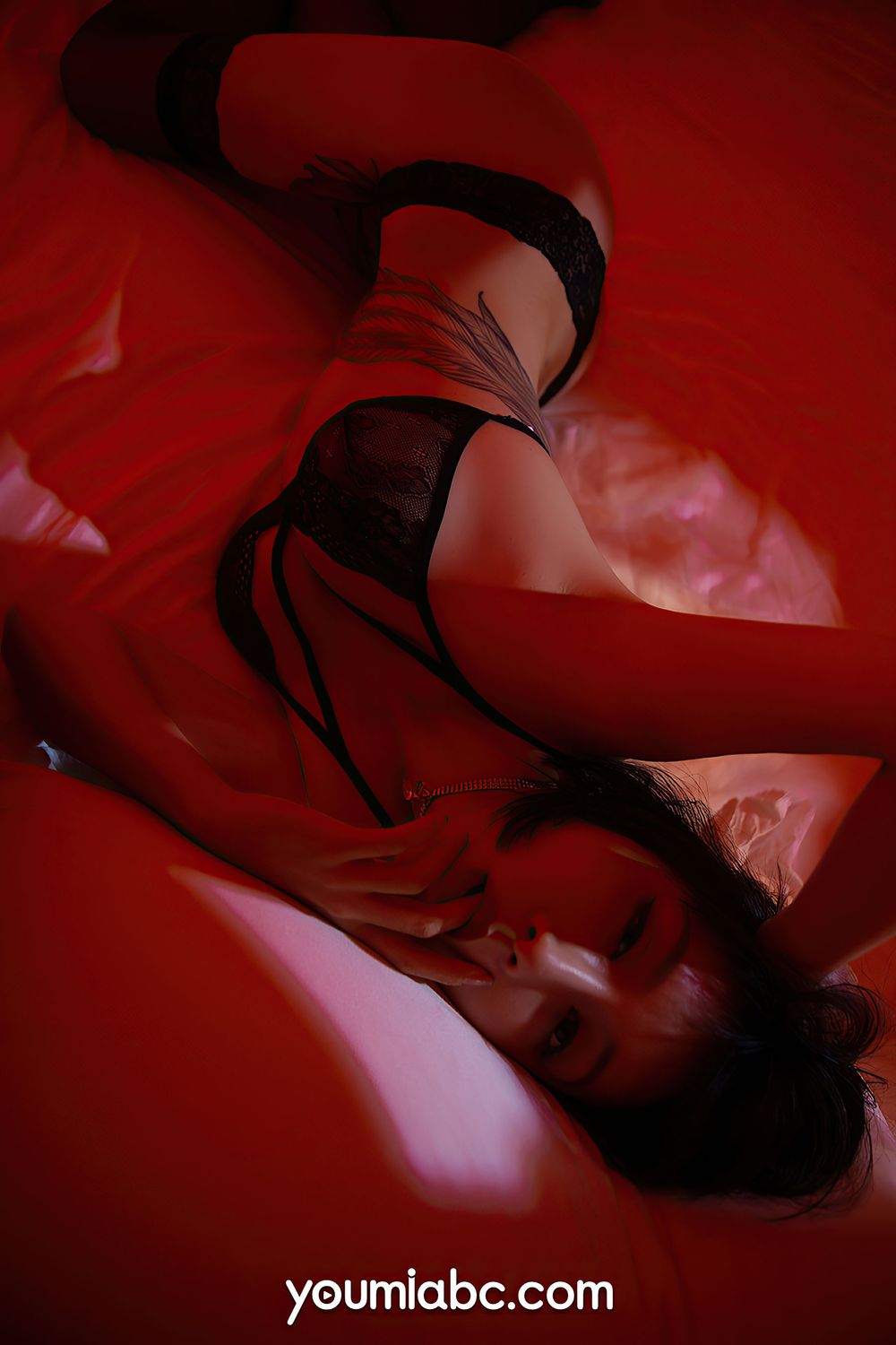 美女模特安妮斯朵拉 - 试婚新娘主题妖娆写真