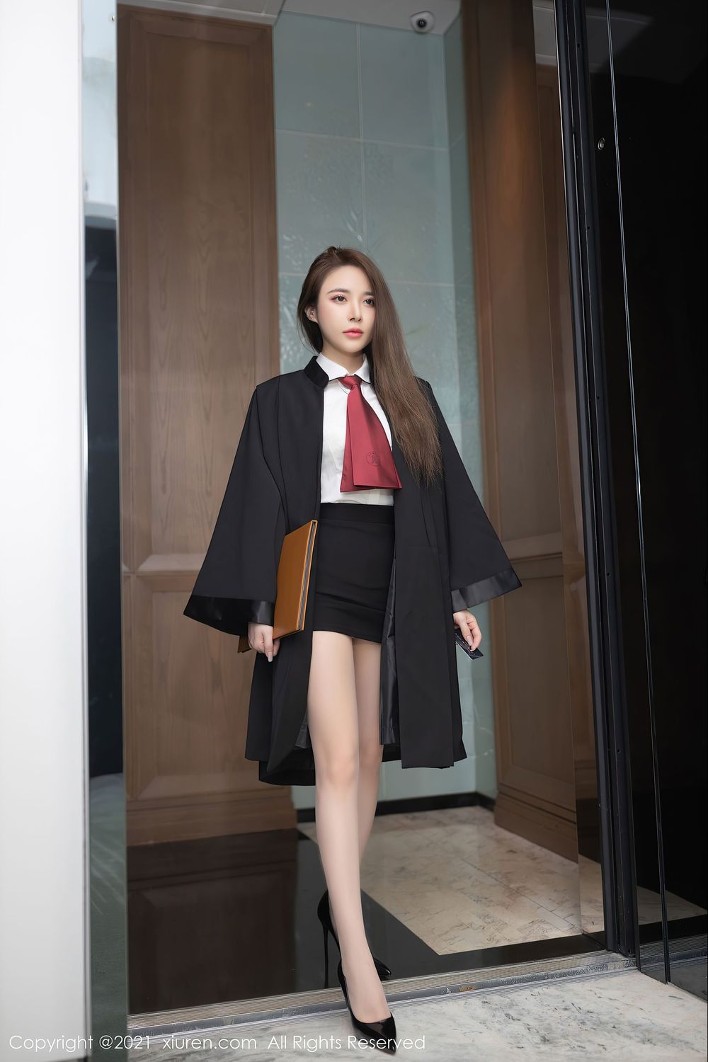 美女模特鱼子酱Fish - 实习律师即将转正主题成都旅拍