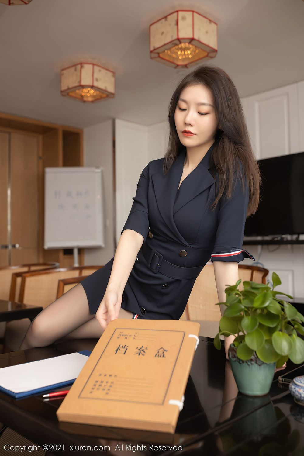 美女模特安然Maleah - 秘书面试OL系列成都旅拍