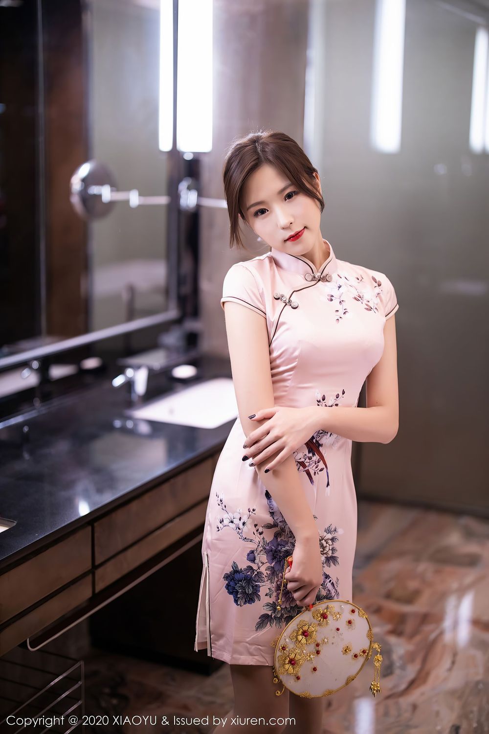 美女模特杨紫嫣Cynthia - 韵味旗袍+丝袜系列性感写真