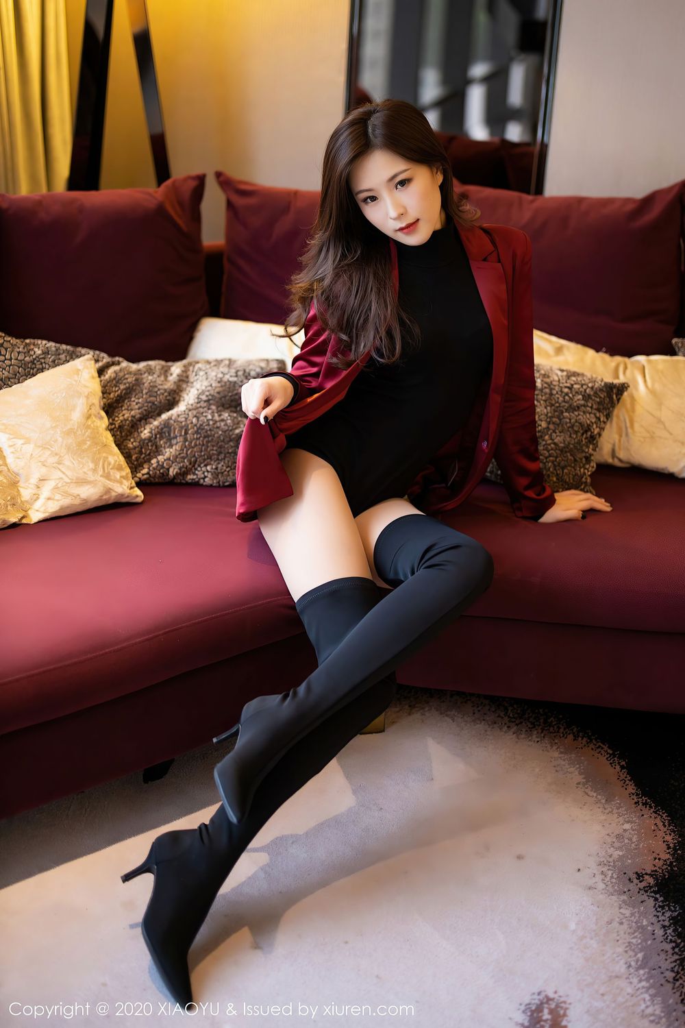 模特杨紫嫣Cynthia - 时尚街拍与丝袜主题写真
