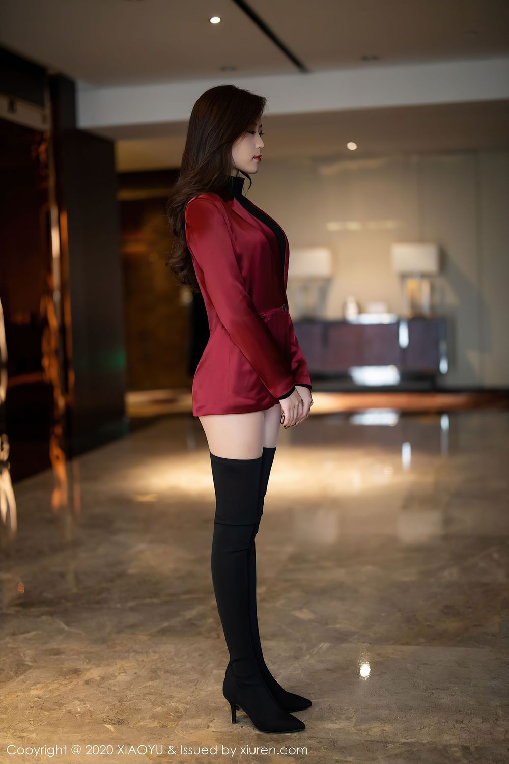 模特杨紫嫣Cynthia - 时尚街拍与丝袜主题写真