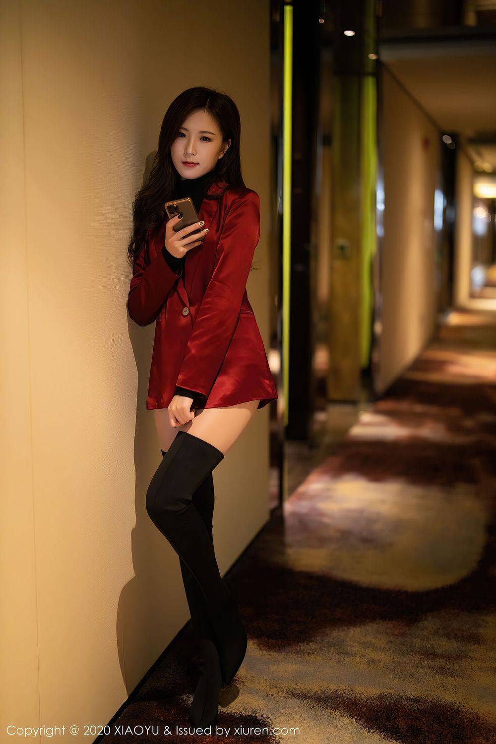 模特杨紫嫣Cynthia - 时尚街拍与丝袜主题写真