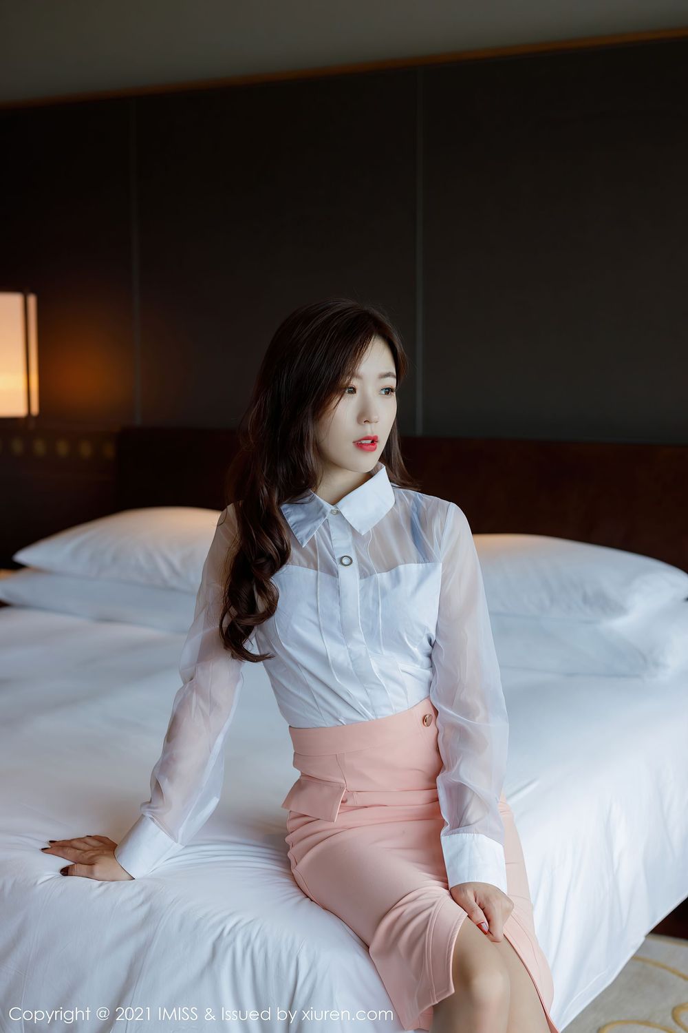 模特杨紫嫣Cynthia - 时尚典雅的都市装扮写真