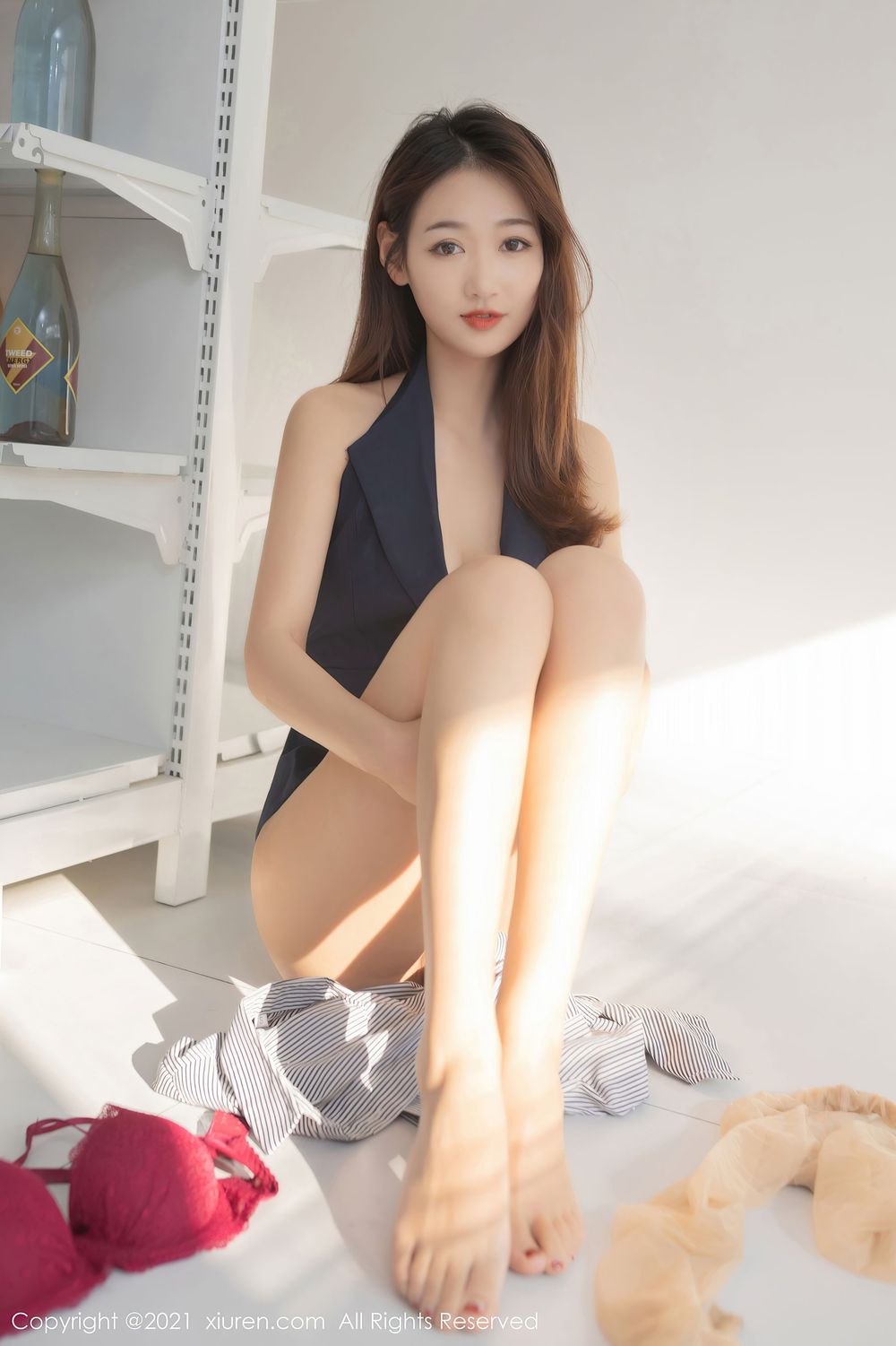 美女模特唐安琪 - 商店买酒+推销员系列性感写真