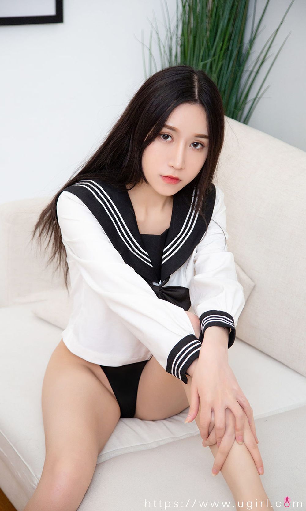 美女模特茯苓 - 黑色百褶裙全能制服系列写真