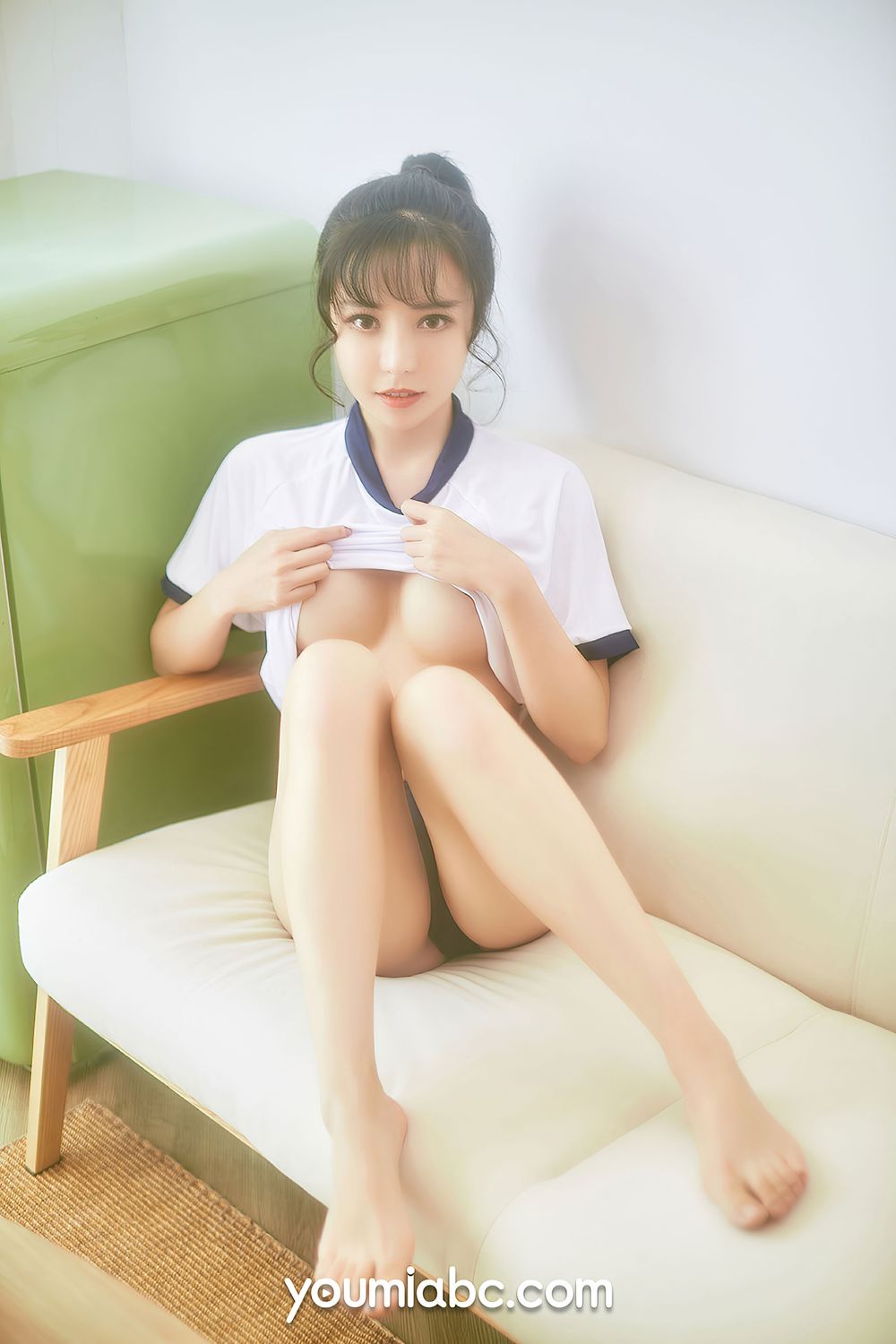 性感嫩模白亦Ada - 运动内衣+真空系列诱人写真