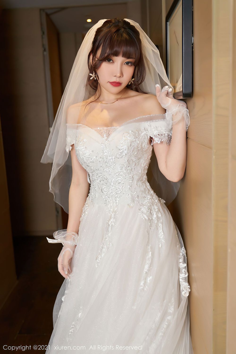 性感女神芝芝Booty - 白色婚纱主题唯美写真