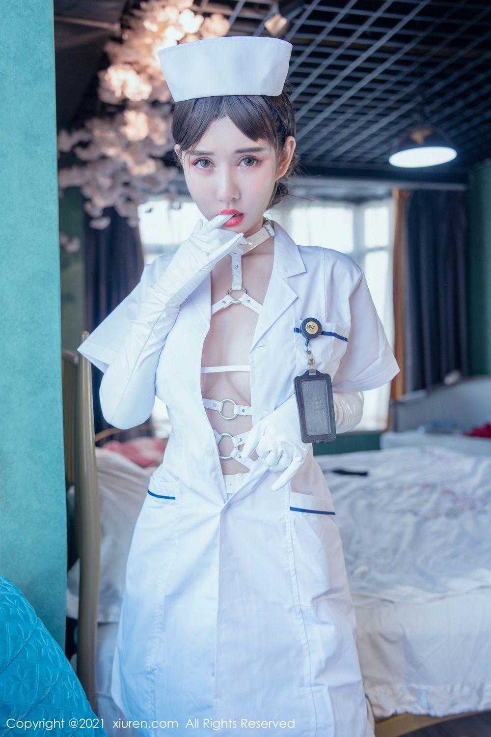 新晋模特夏沫沫tife - 魔鬼身材+护士制服系列写真