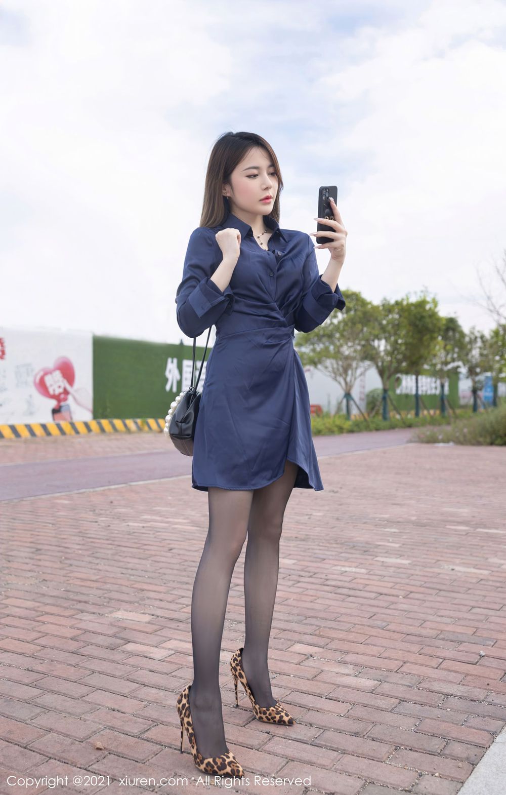 美女模特鱼子酱Fish - 都市丽人+顺风车剧情写真