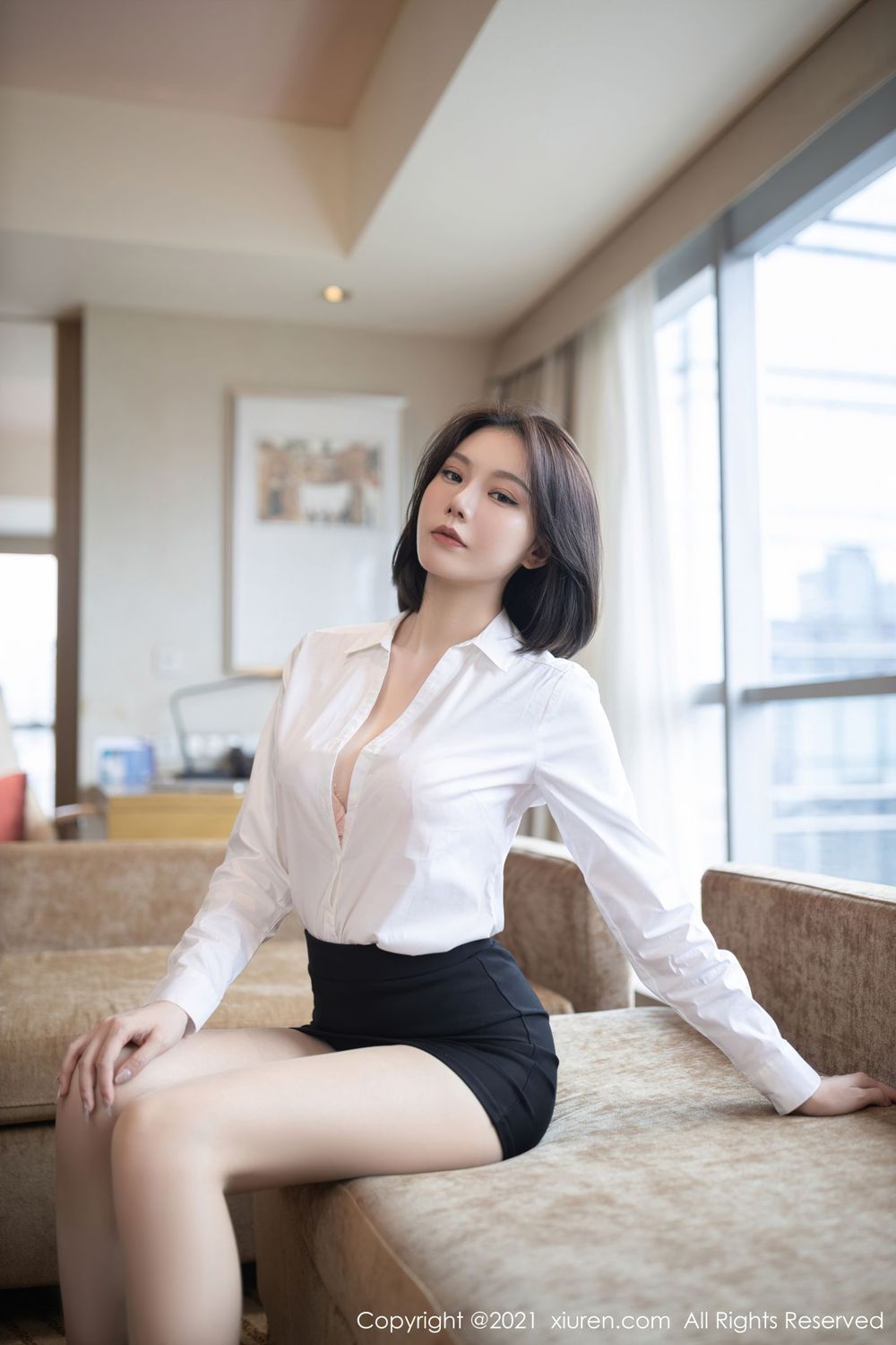 美女模特安然Maleah - 职业OL+丝袜系列撩人写真