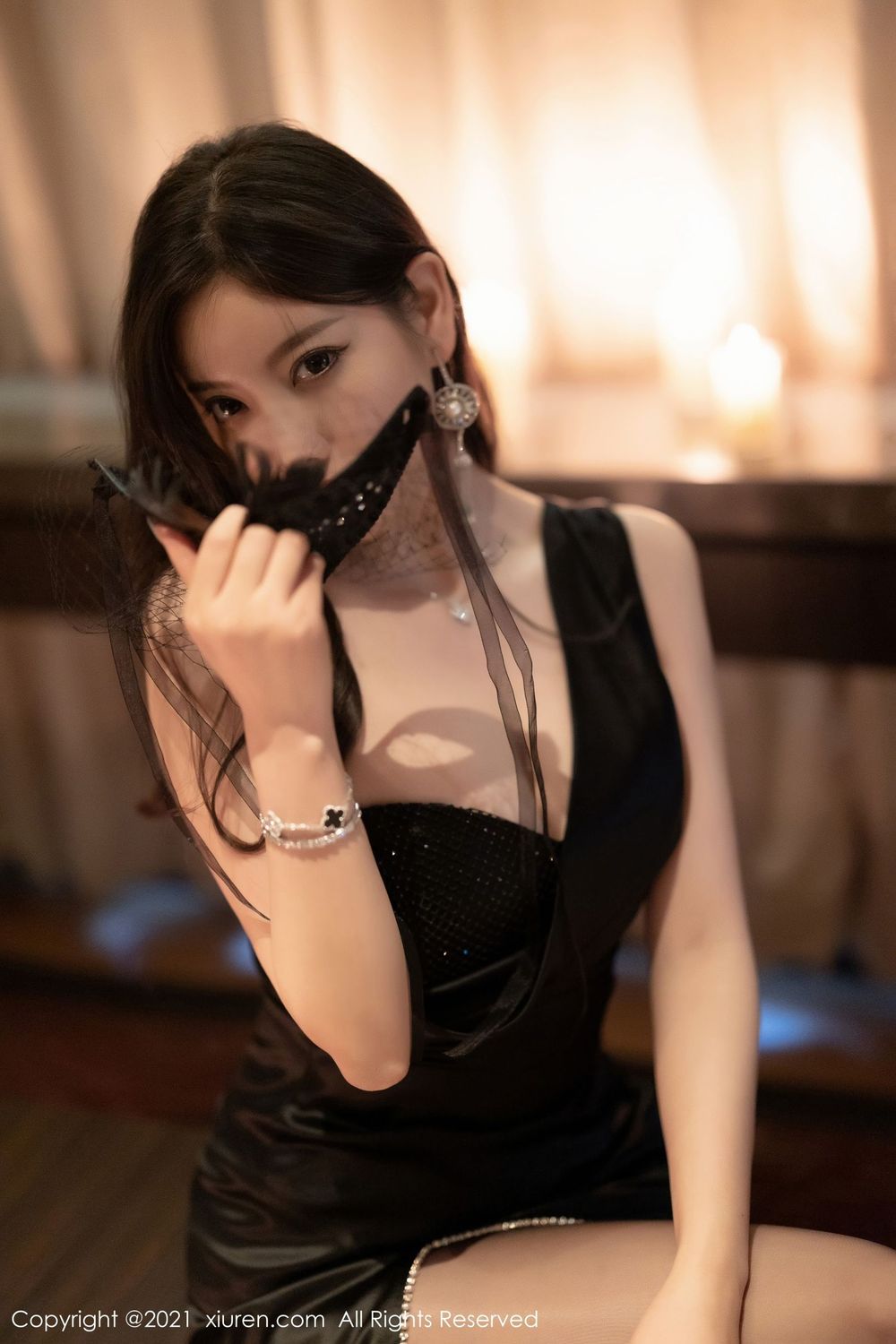 性感女神杨晨晨Yome - 露肩长裙+面具系列写真