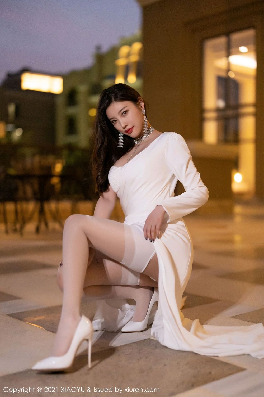 性感女神杨晨晨Yome - 白丝美腿+长裙系列广西旅拍