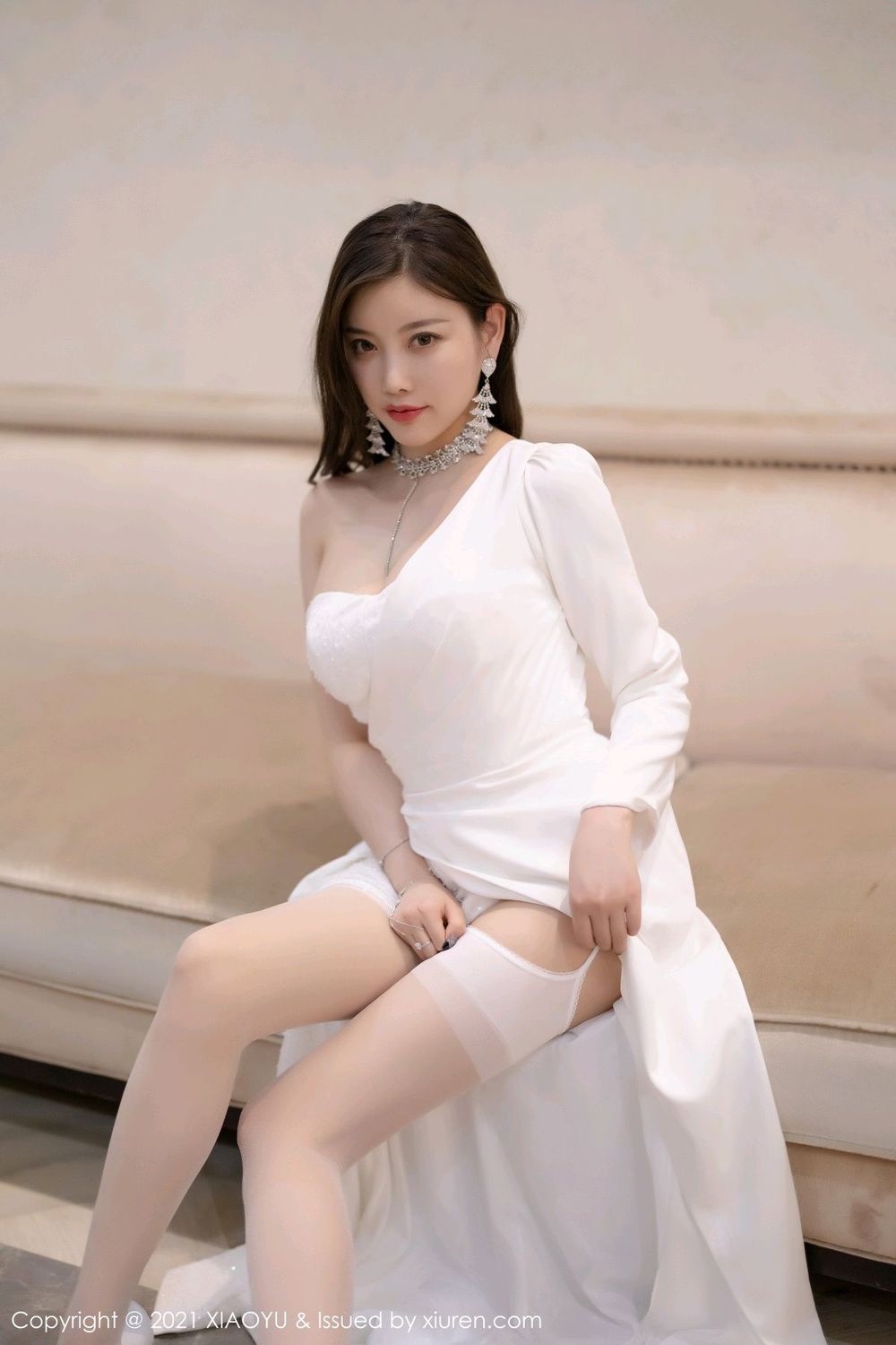 性感女神杨晨晨Yome - 白丝美腿+长裙系列广西旅拍