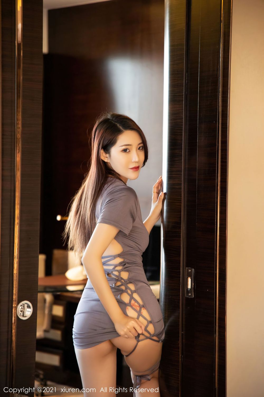 美女模特周慕汐baby - 修长美腿+浴室场景写真