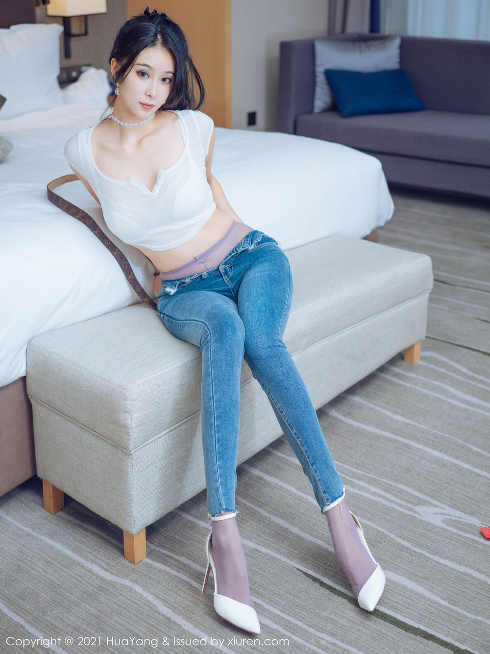美女模特蓝夏Akasha - 牛仔裤+丝袜系列娇柔写真