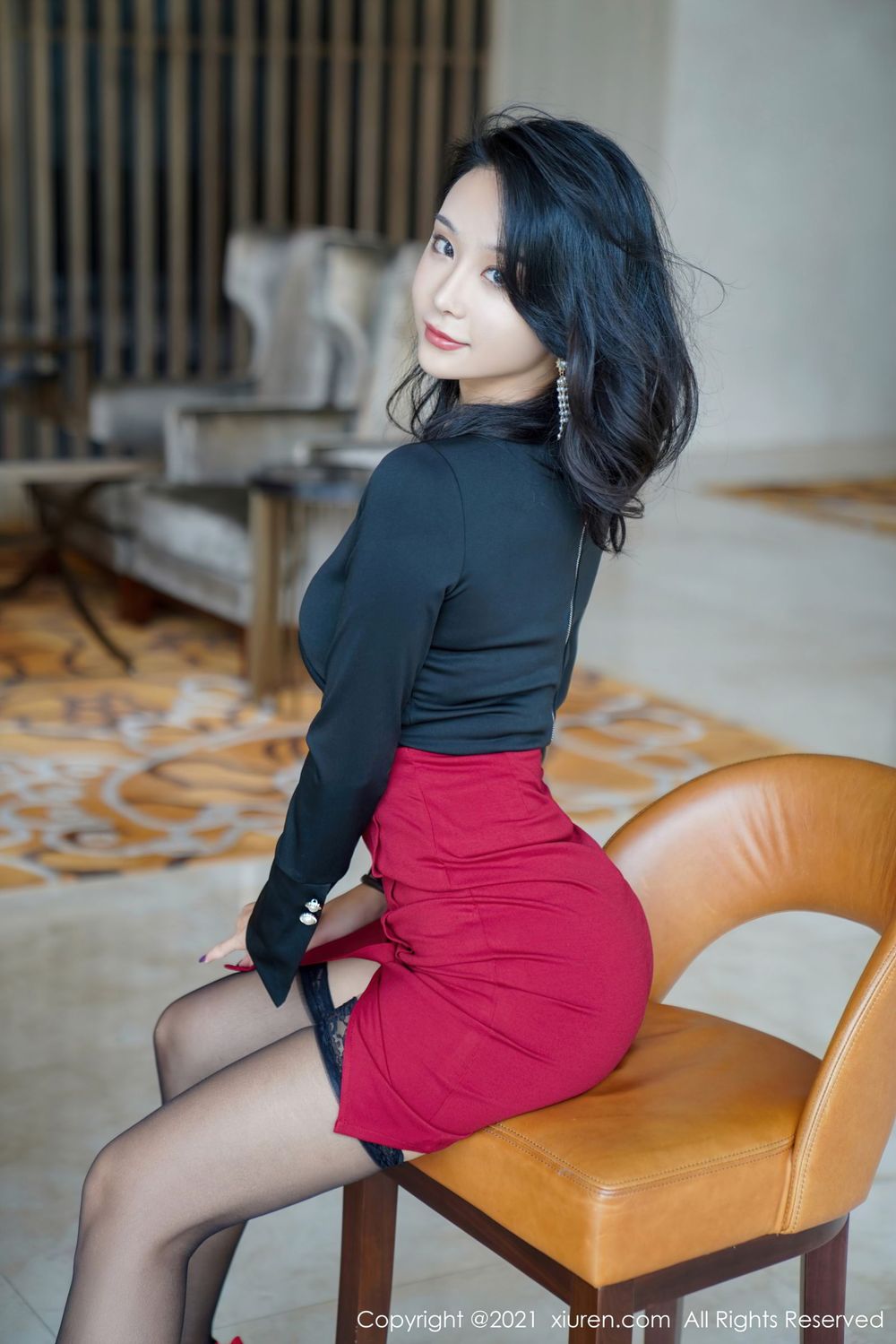 美女模特蓝夏Akasha - 职场OL+黑丝系列北京旅拍