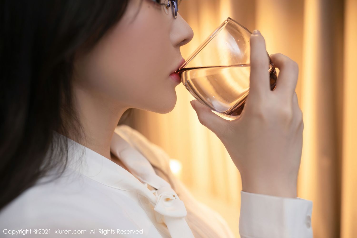 美女模特鱼子酱Fish - 职场OL+黑丝系列江浙沪旅拍