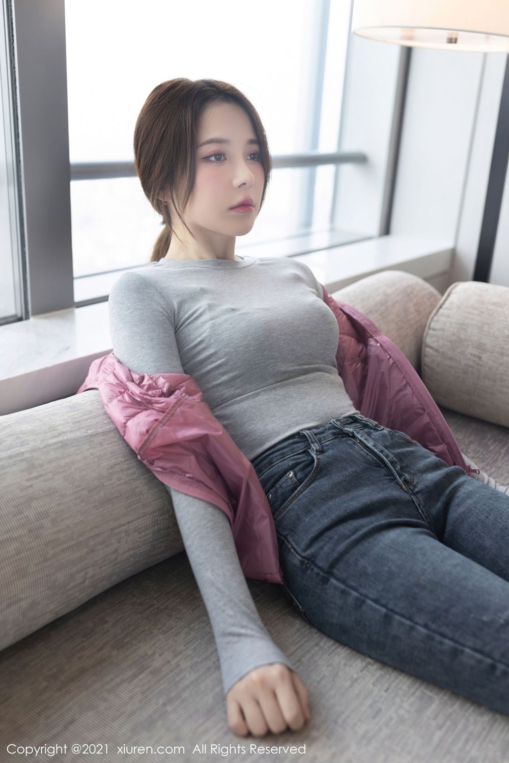 美女模特鱼子酱Fish - 牛仔裤+时间静止主题写真