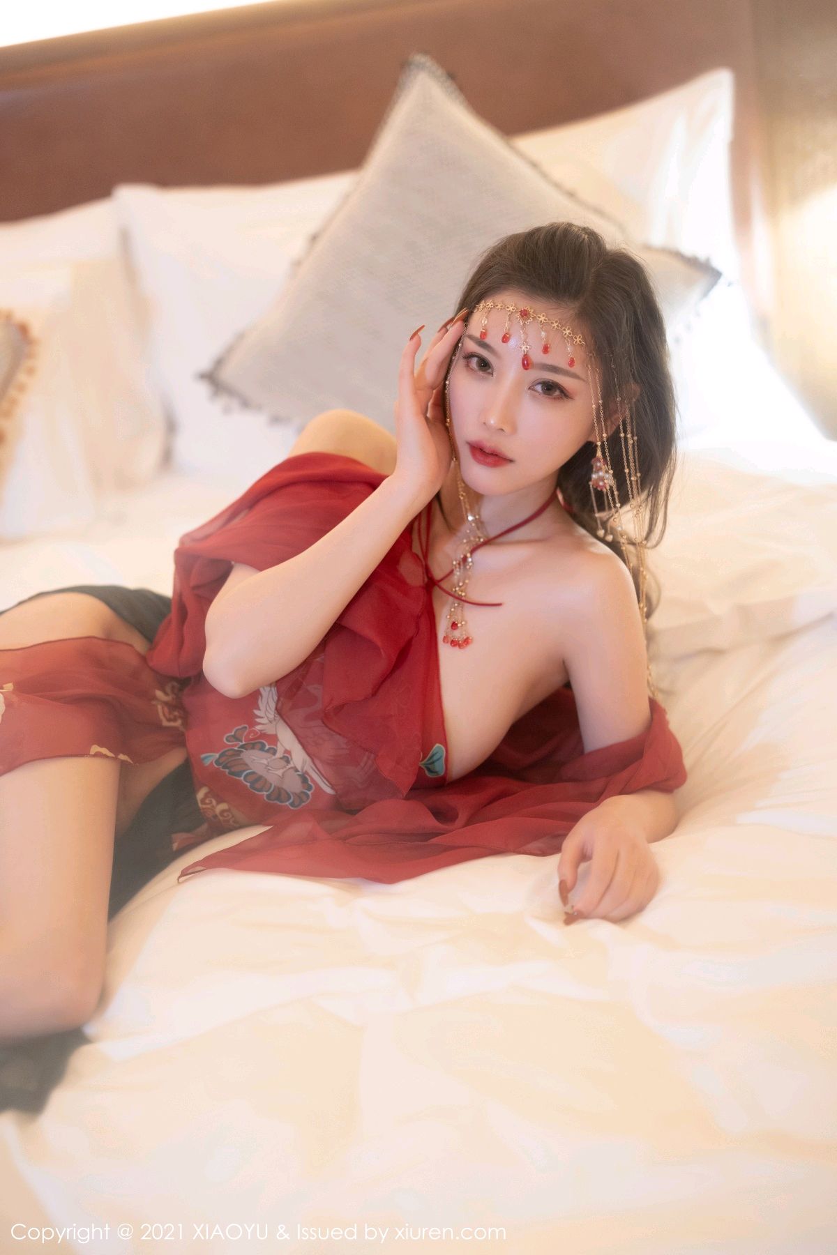 性感女神杨晨晨Yome - 红色古装服饰丽江心愿旅拍